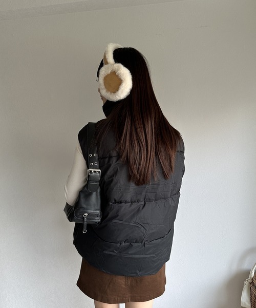 SILLY | 【寒い冬でも可愛く防寒！】ムートンイヤーマフ - Buyee, an