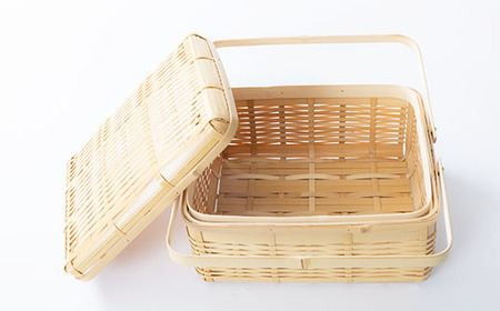 良質な竹を使用した伝統工芸品 竹細工 バスケットフタ付き(大)(4002227