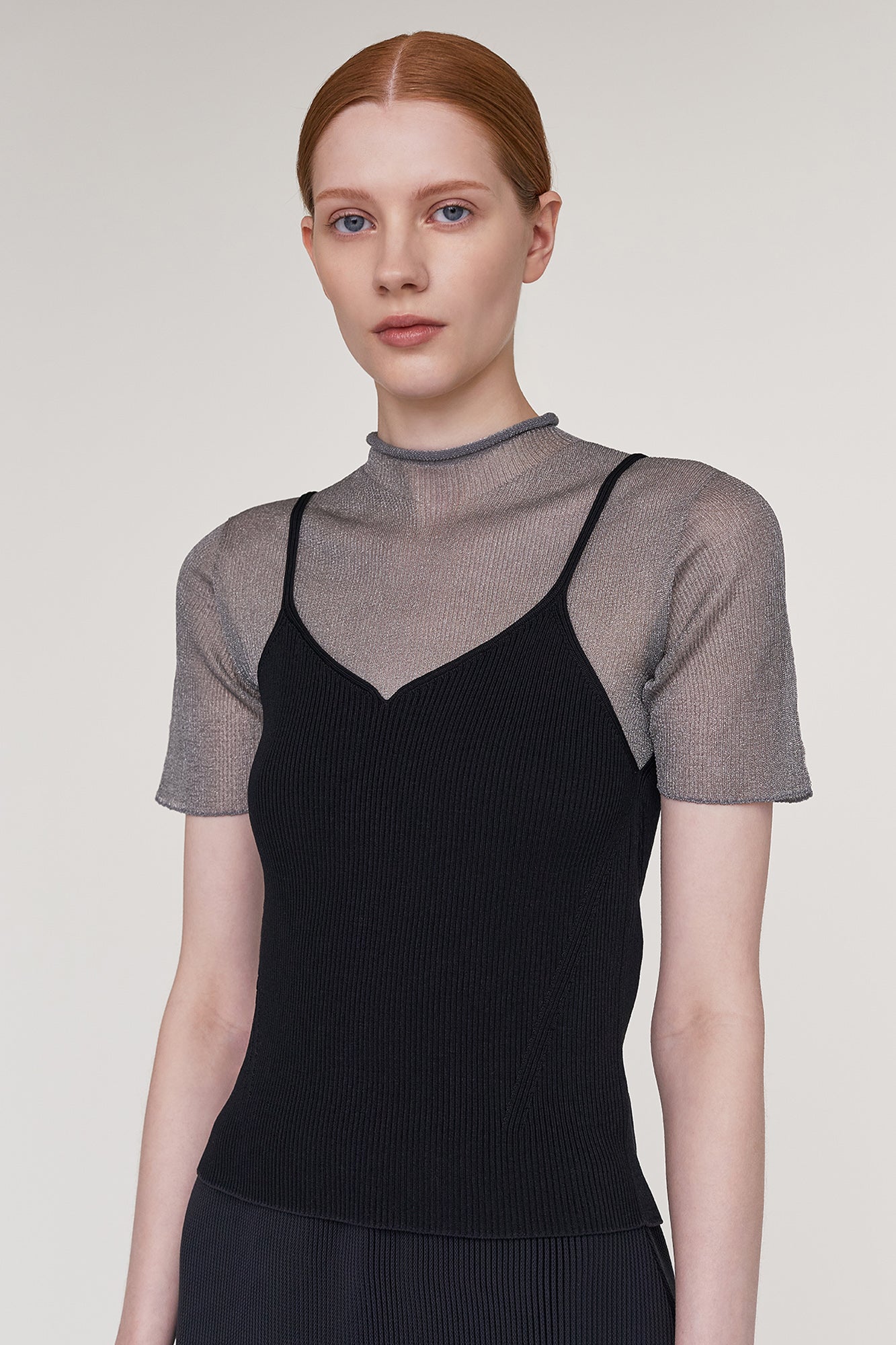 PORTRAIT LUCENT SHORT SLEEVE TOP