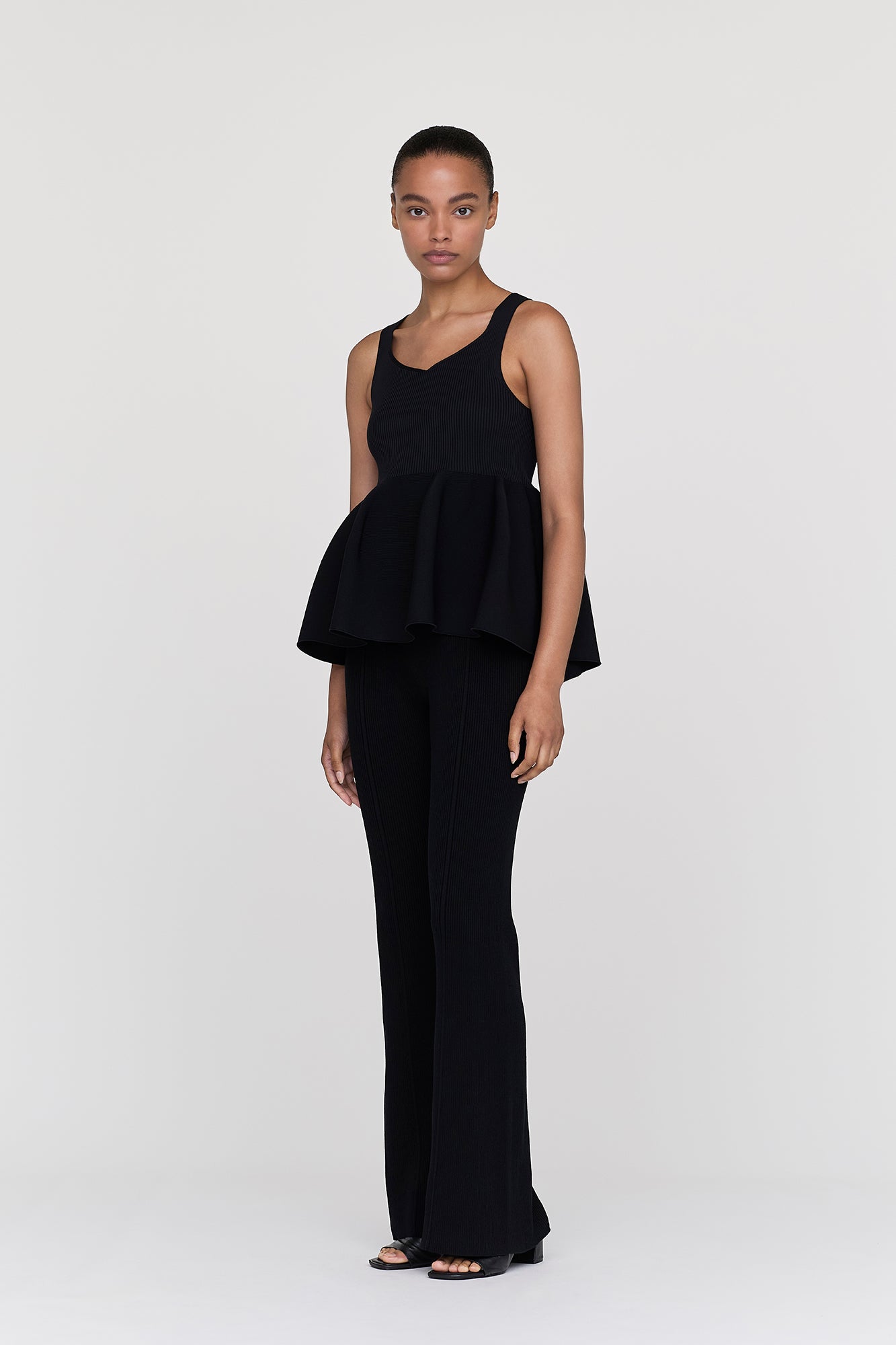 POTTERY SLEEVELESS TOP