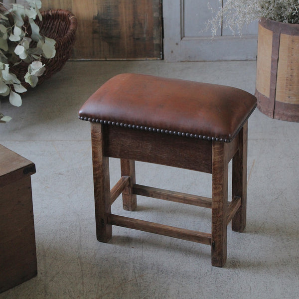 イギリス アンティーク 家具 スツール リアルレザー ベル 英国 4731e