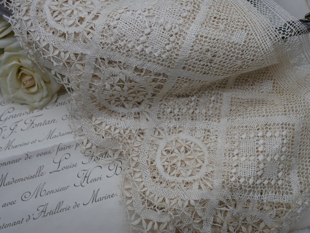 アンティーク＆ブロカント / レース /フランスアンティ―クハンドメイド