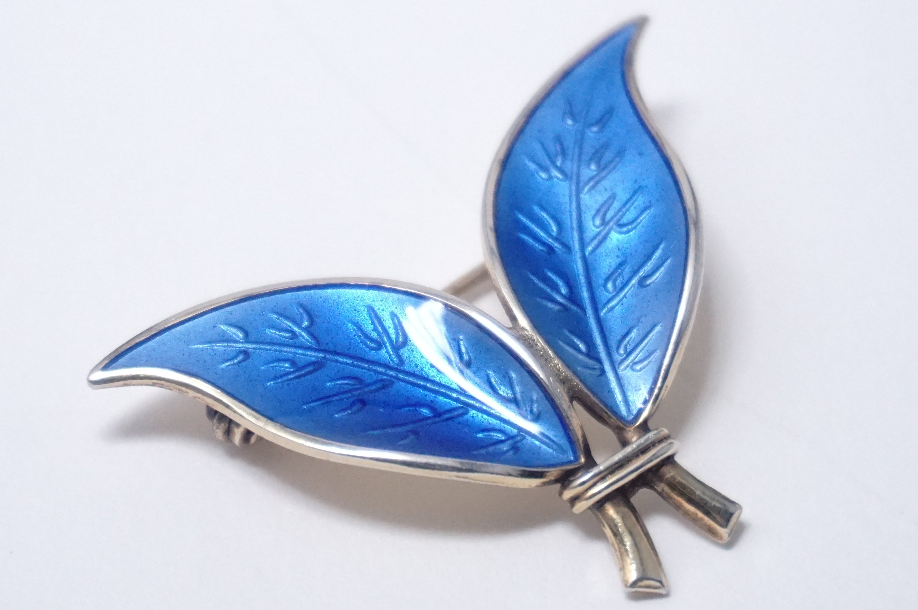 David Andersen（デヴィッド・アンデルセン）エナメルブローチ