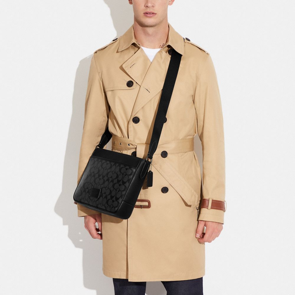 公式】コーチアウトレット | ディストリクト クロスボディ