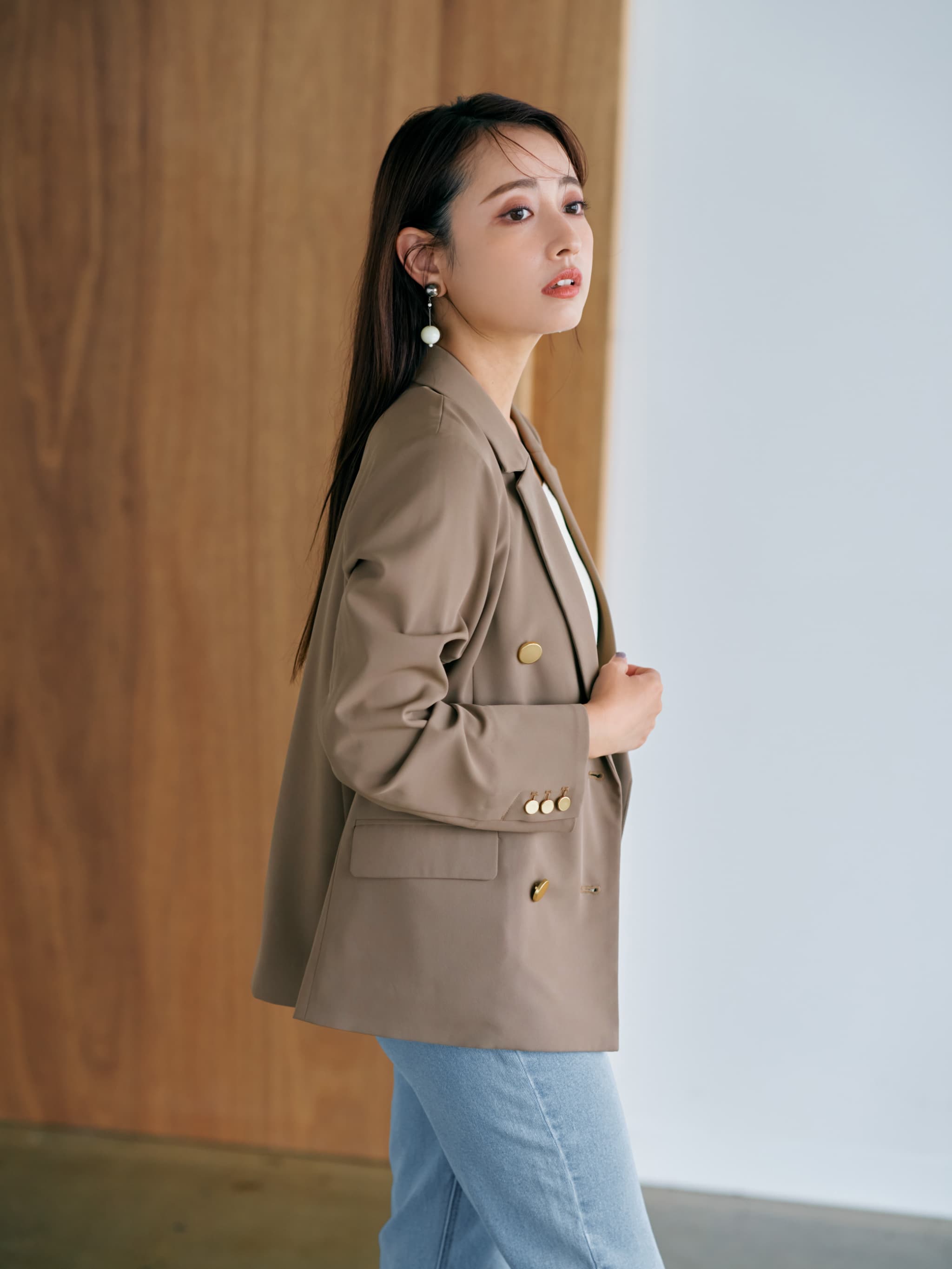 ゴールドボタンダブルジャケット | 小柄・低身長女性向けファッション