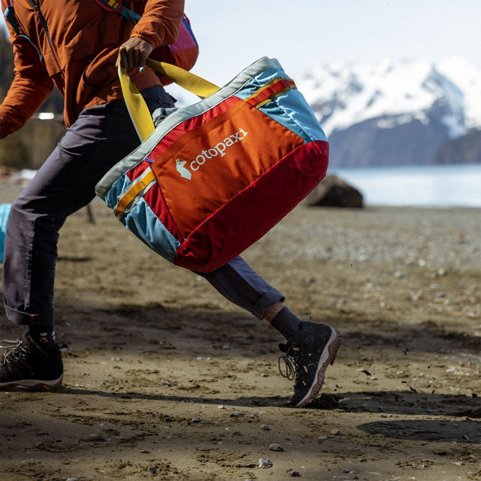 Allpa 60L Gear Hauler Tote - Del Día – Cotopaxiオフィシャルサイト