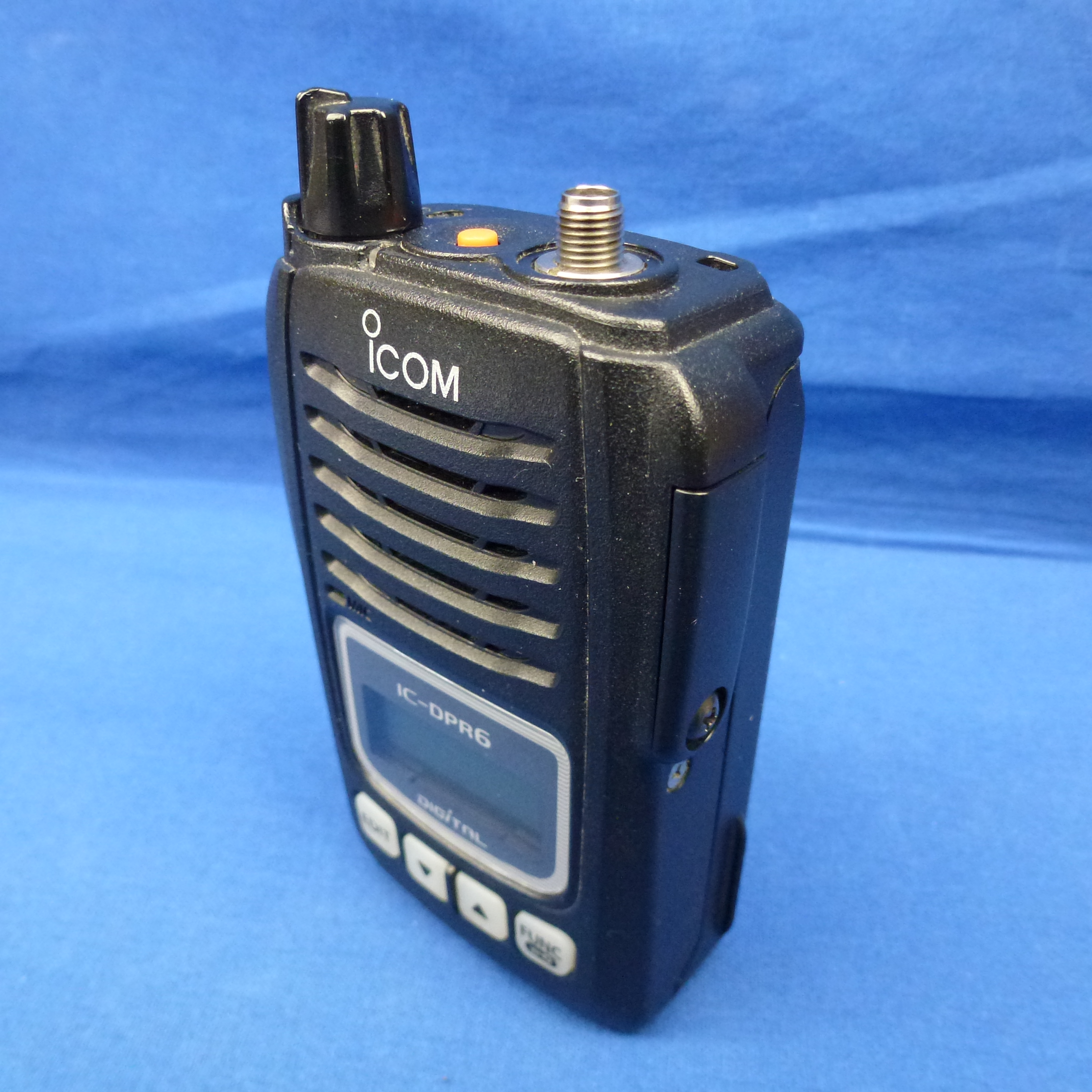 中古品】IC-DPR6 （ICDPR6) 程度【C】附属品【箱/充電スタンド/充電器