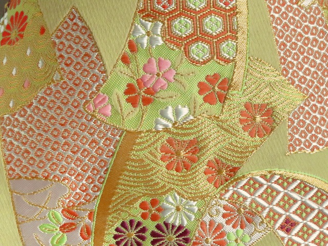 十三参りの振袖などに ジュニアサイズ(130cm-145cm位)の金襴結び帯