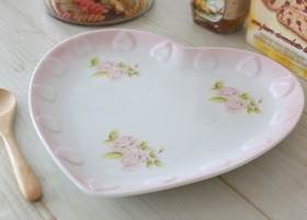 イマン ダイアナローズ 陶器、ホーロー － フレンチカントリーのバラ柄