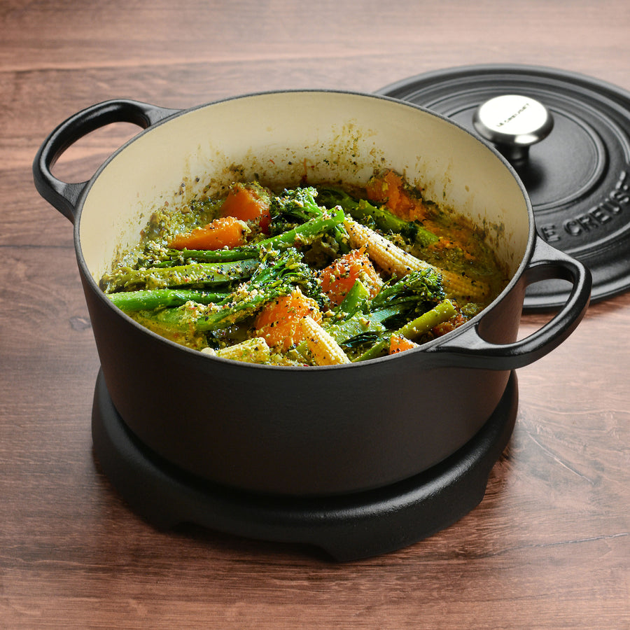 Le Creuset Signature Cast Iron 8.8