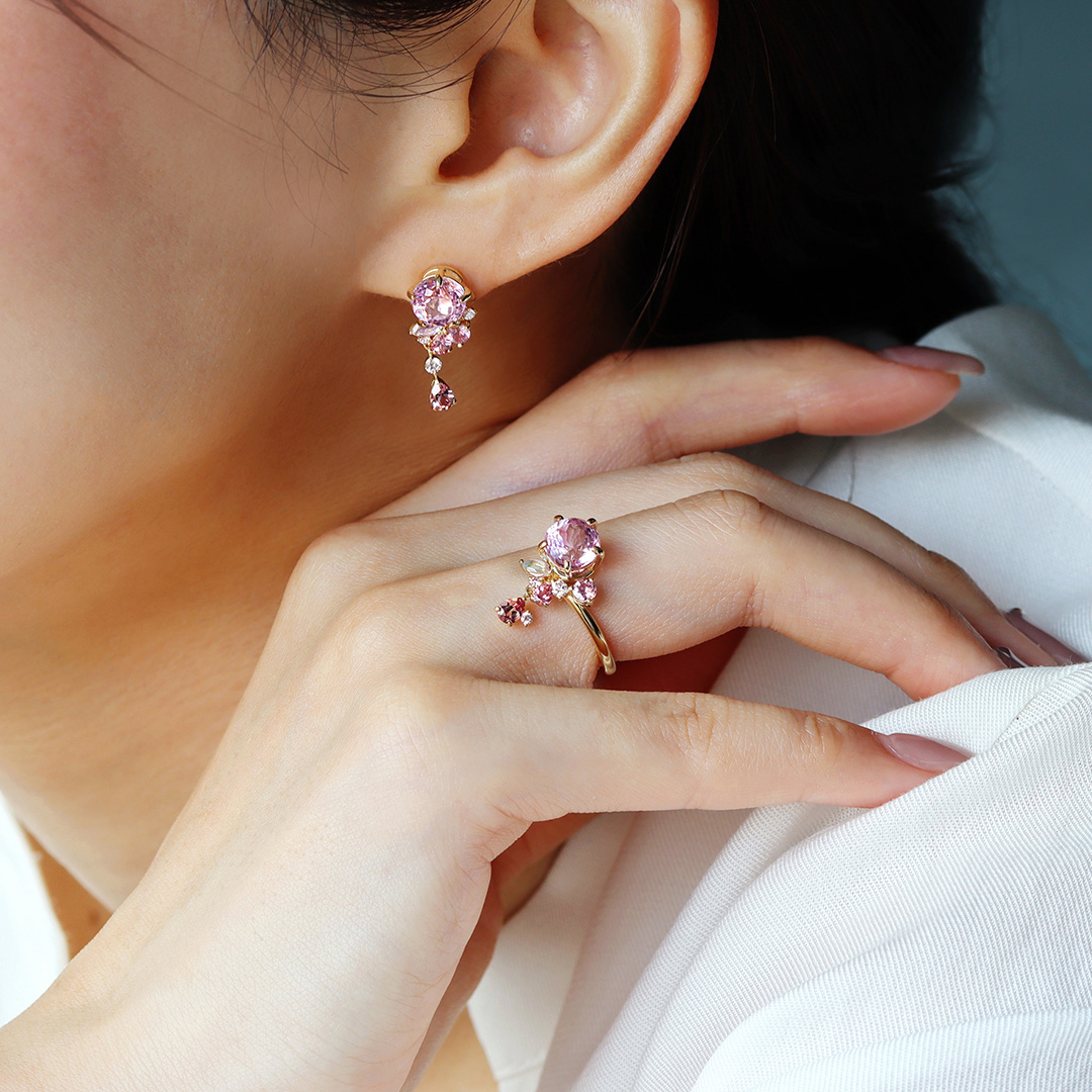 ビズー公式】クンツァイト×マルチカラージュエル K18/PTピアス(両耳