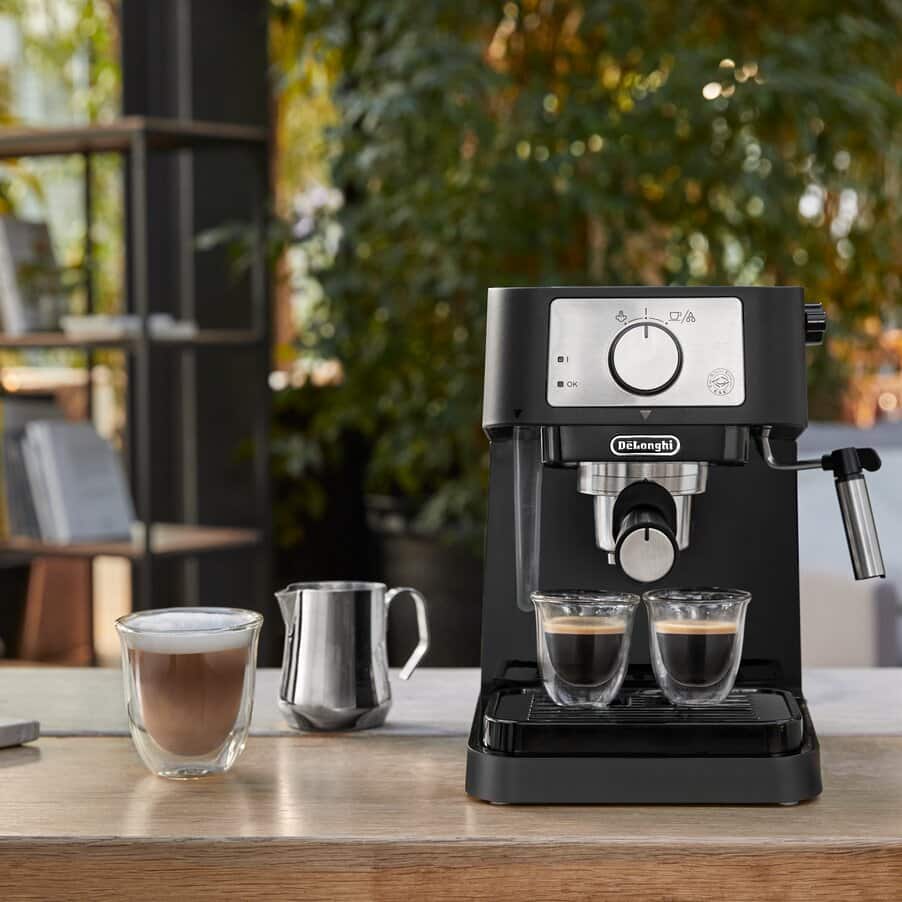 Stilosa Espresso Machine EC260BK | De'Longhi US