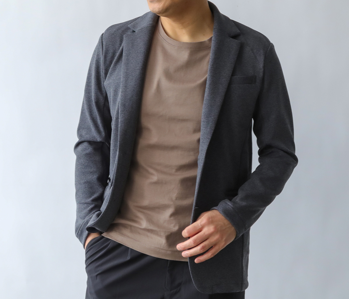 月間1位のジャケット】高級感・軽量・防シワ!エアージャケットが秋から