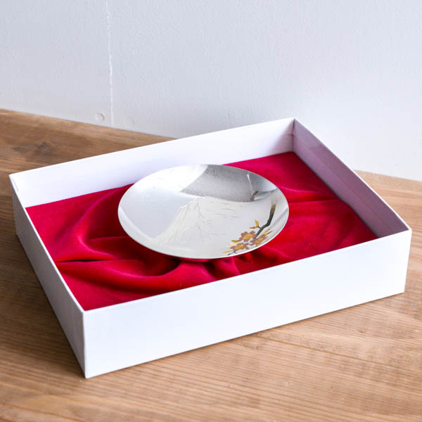 送料無料】 純銀 飾り大盃 富士桜 C 4.0号・120g / 光則（銀工芸