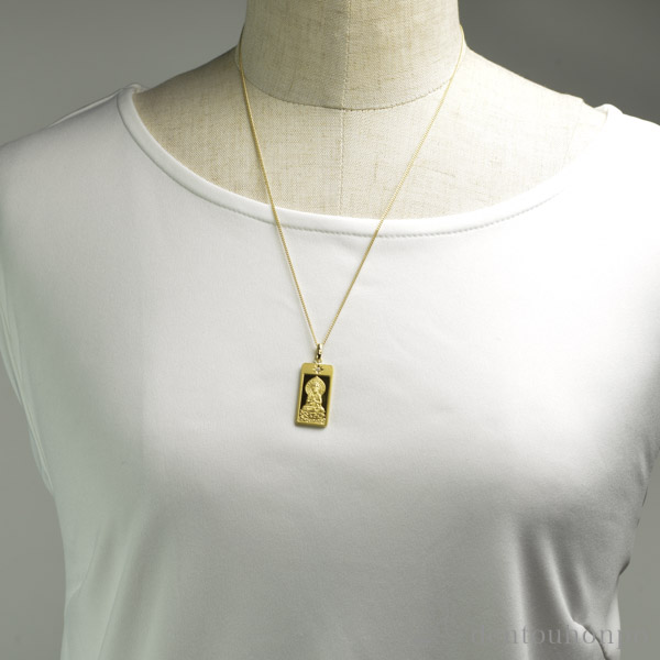 送料無料】 純金製 干支お守り御本尊ペンダント 大日如来 未・申年