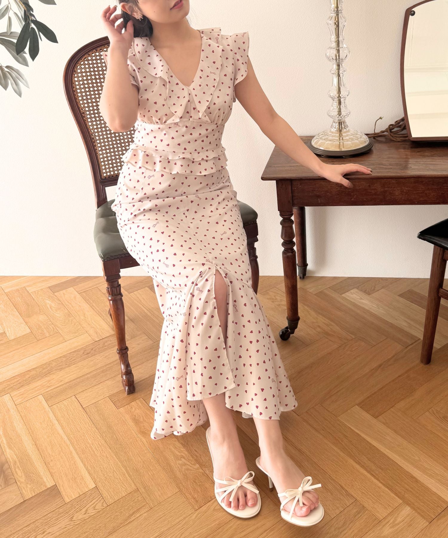 ランダムハートフリルブラウス