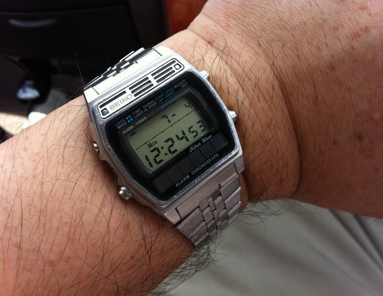81 セイコー・シルバーウェーブ・ソーラー: デジタルな腕時計たち 2
