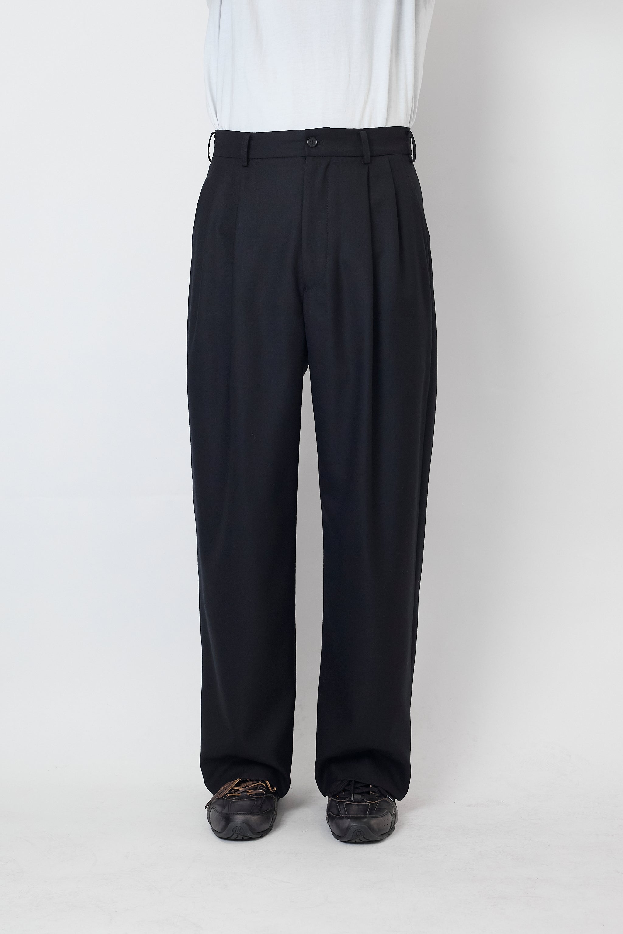 NTRUL BASIC TROUSERS BLACK – DISSONANCE