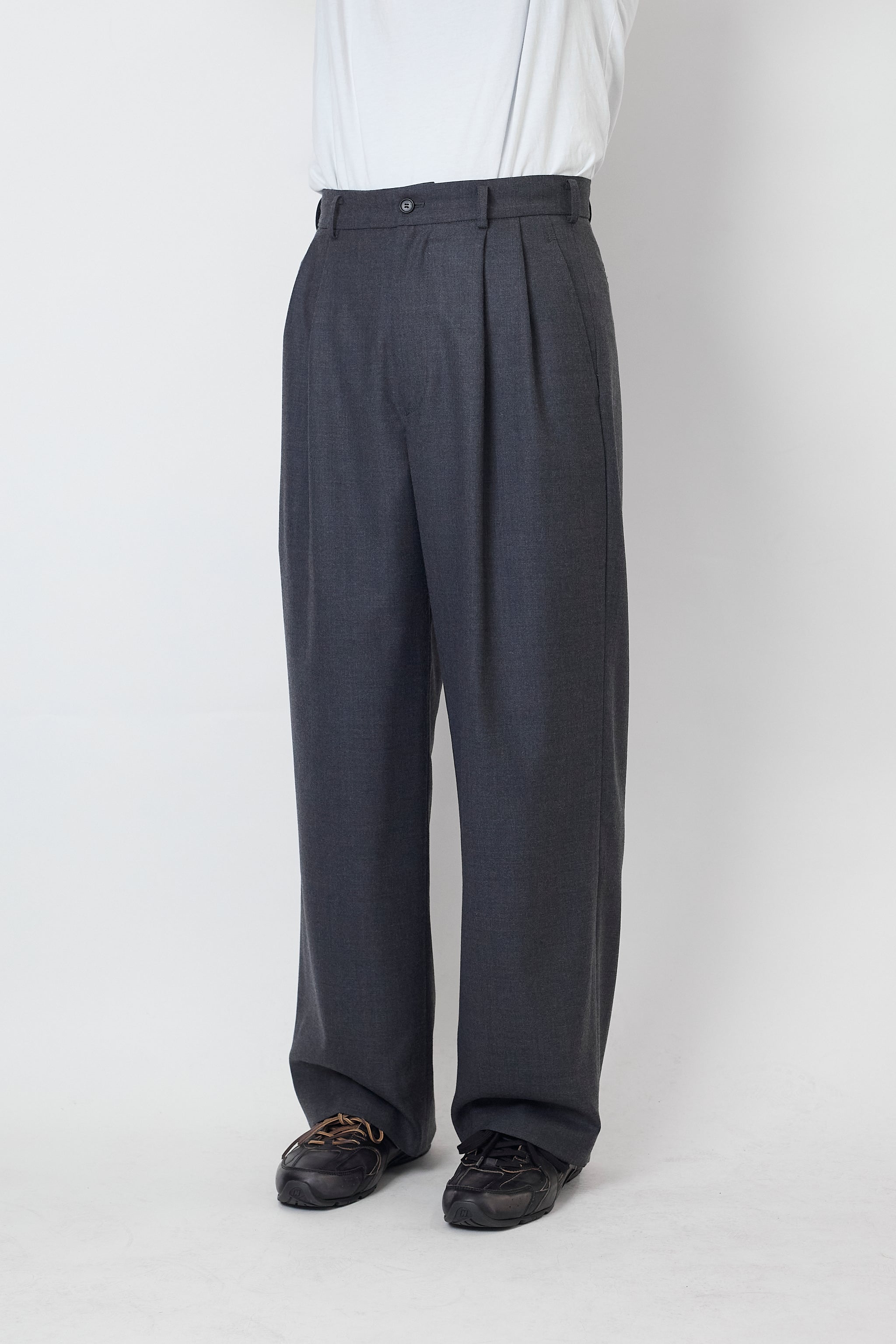 NTRUL BASIC TROUSERS GRAY – DISSONANCE