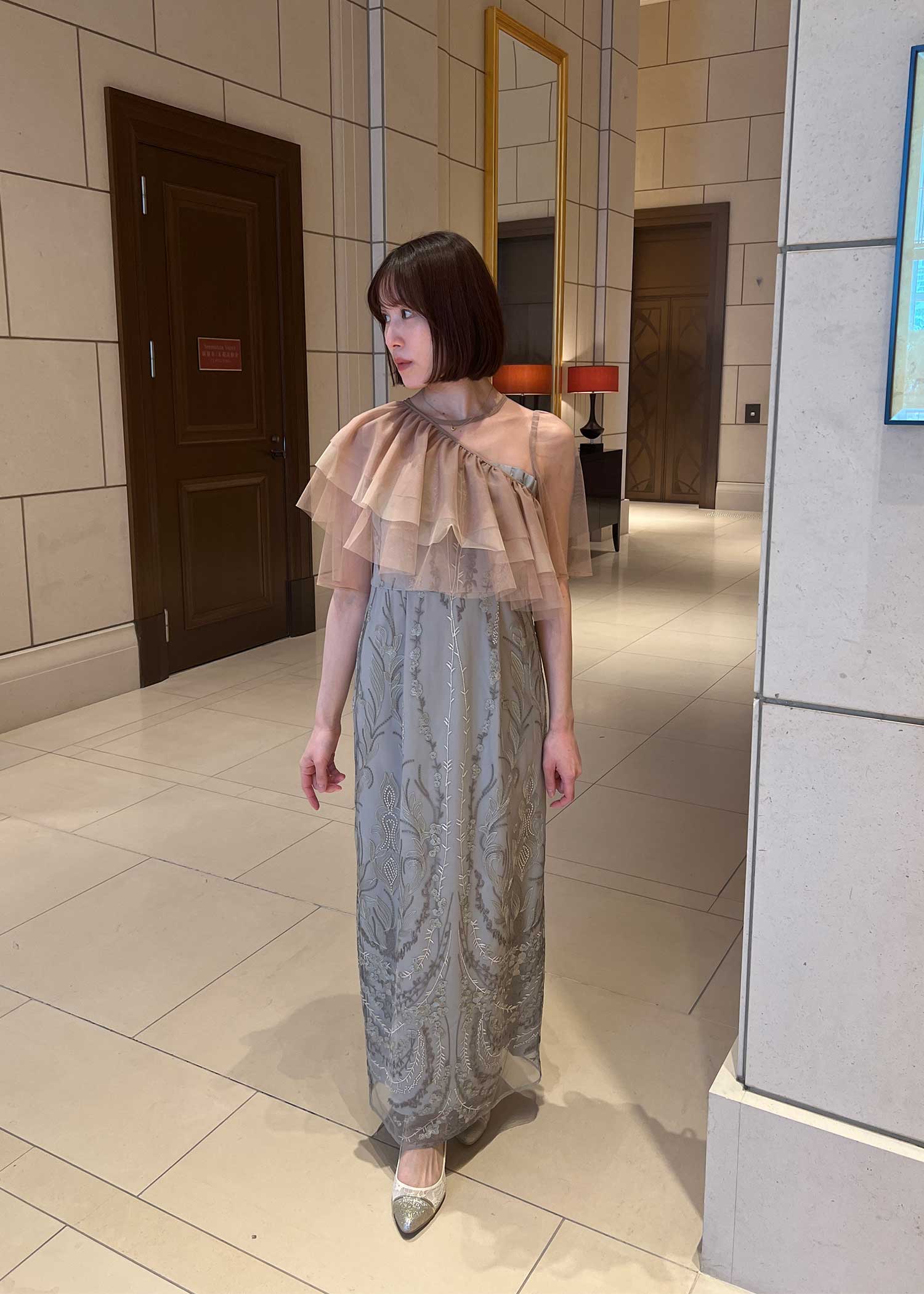 マルチケープIラインドレスのドレス|Dorry Doll / LE'RURE