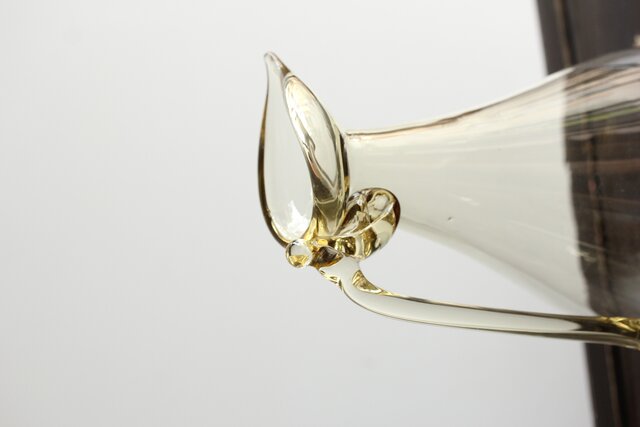 由水常雄 監修 復元正倉院ガラス白瑠璃 水瓶/水差 Y051｜骨董店 のびる