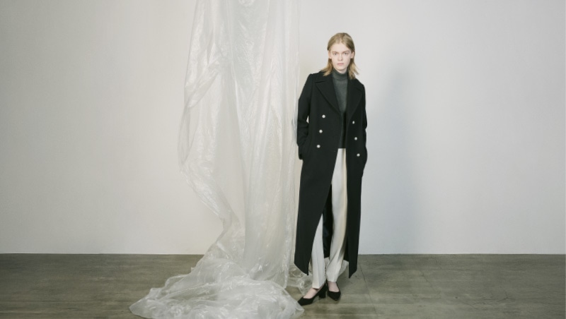 ダブルクロスタックスリーブフレアブラウス: AVENIRETOILE公式通販