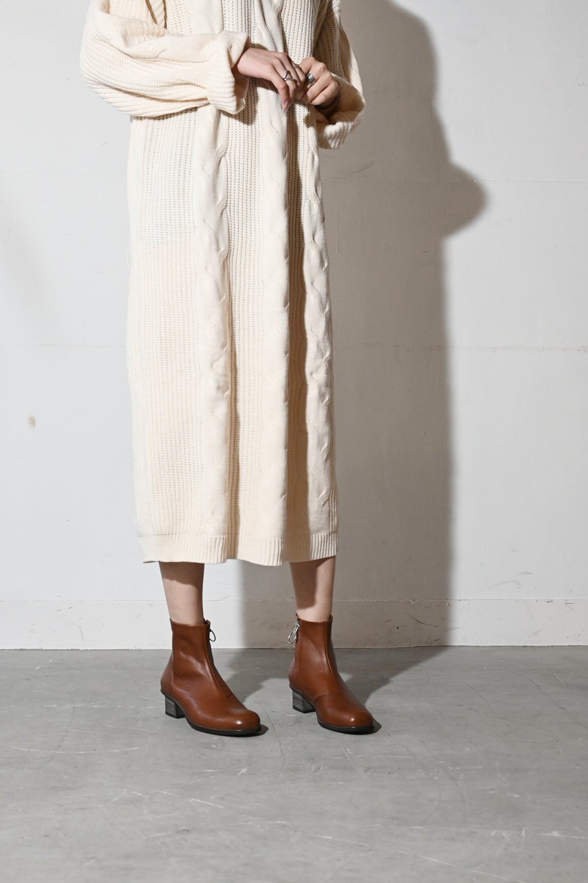 Women / Side zip out heel boots / ER4740 – EARLE (アール) 公式