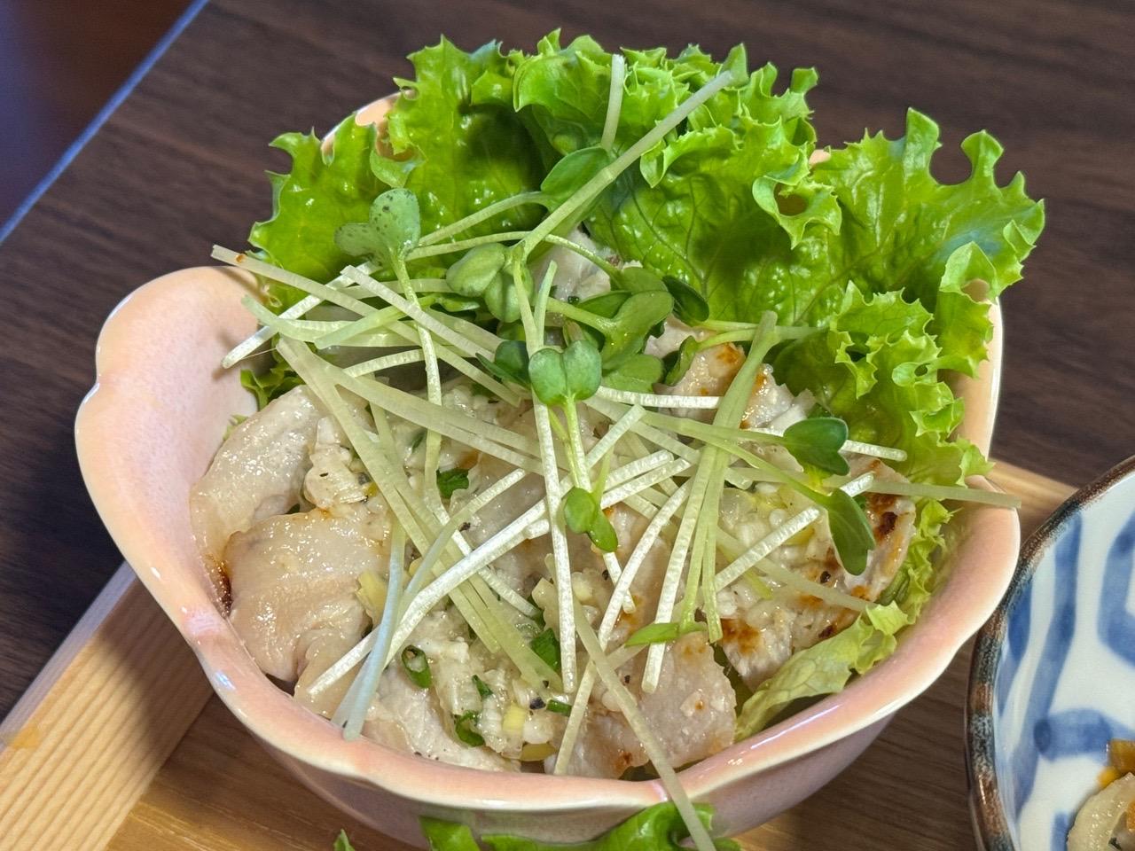 発酵のやさしさがたっぷり詰まった『ごはんや mican』で味わう小鉢