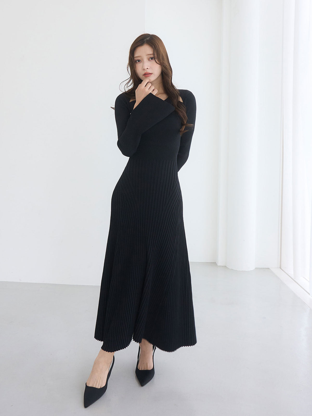 リブニットフレアワンピース