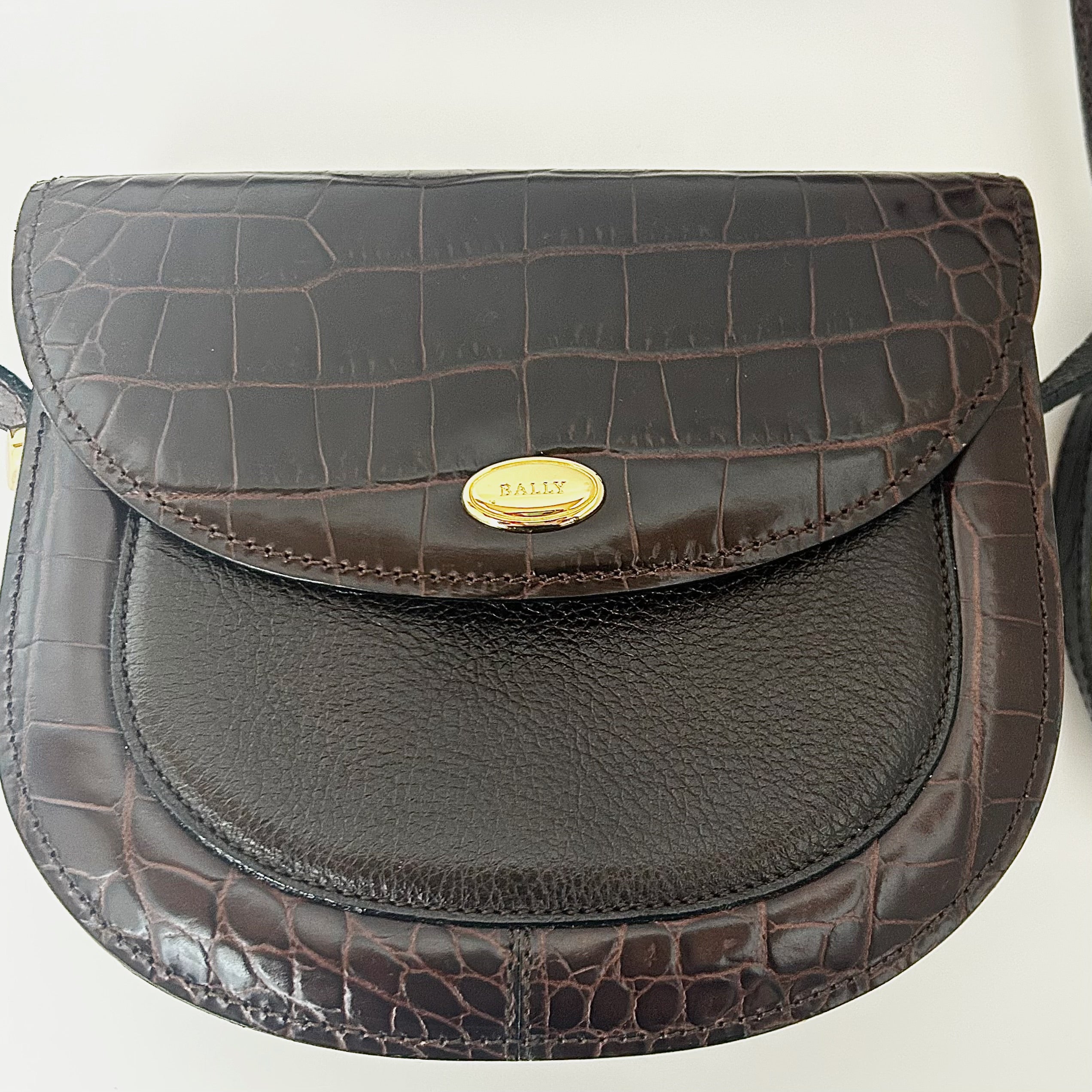 バリーレザーショルダーバッグ/ BALLY/ バリーの販売 emior