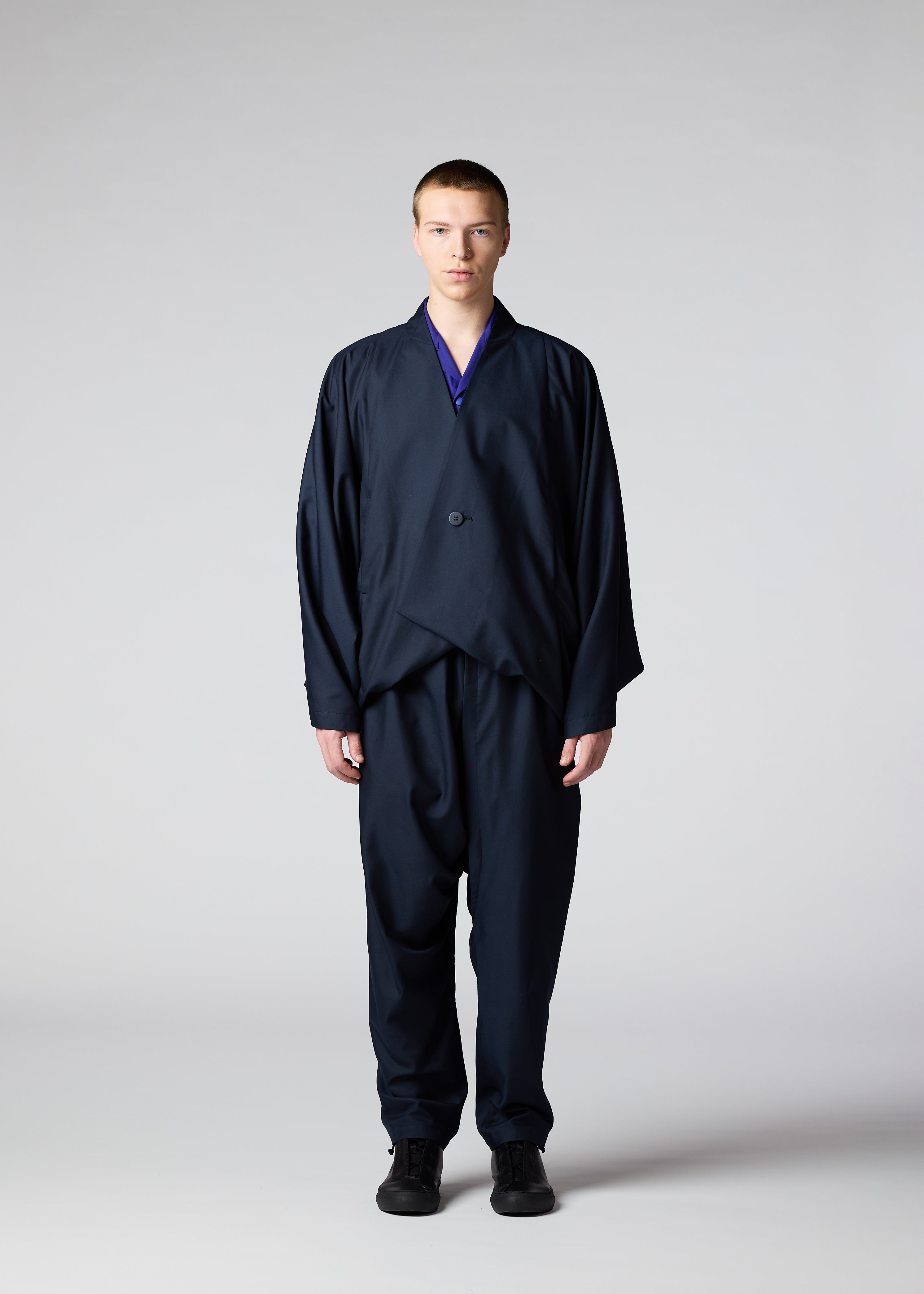 SWING Jacket Black – ISSEY MIYAKE EU