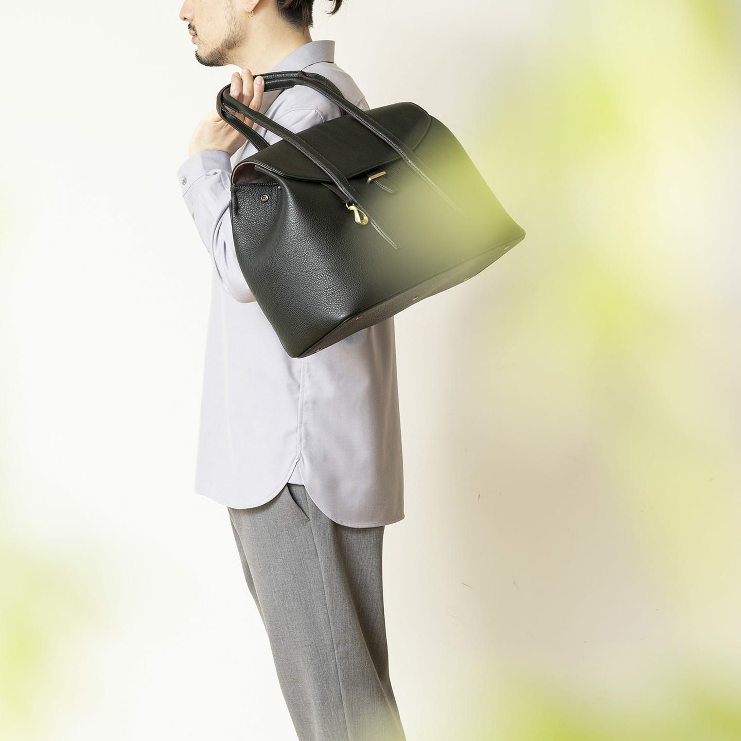 シュリンク フラップトートバッグ(S)《Embrace》 - British Green