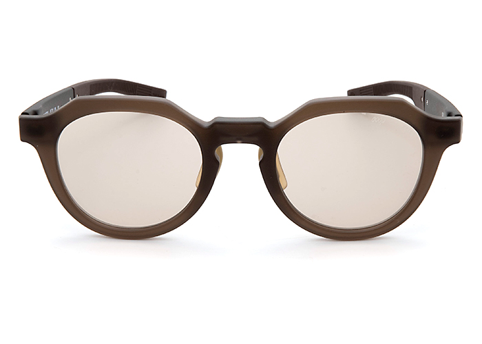 999.9（サングラス）（フォーナインズ・サングラス）