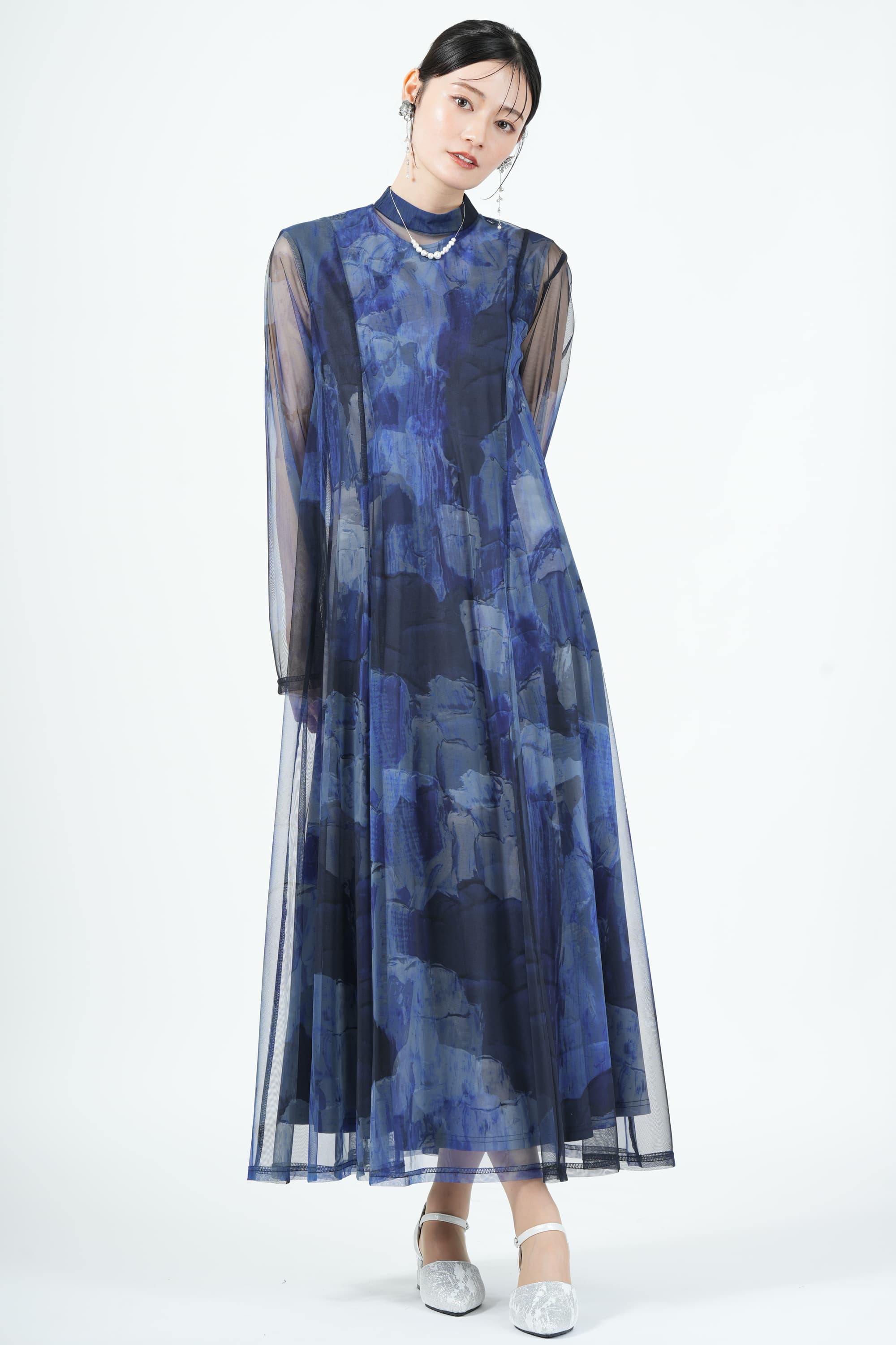 Ameri VINTAGE アート柄ブルードレス (S) をレンタル - 結婚式