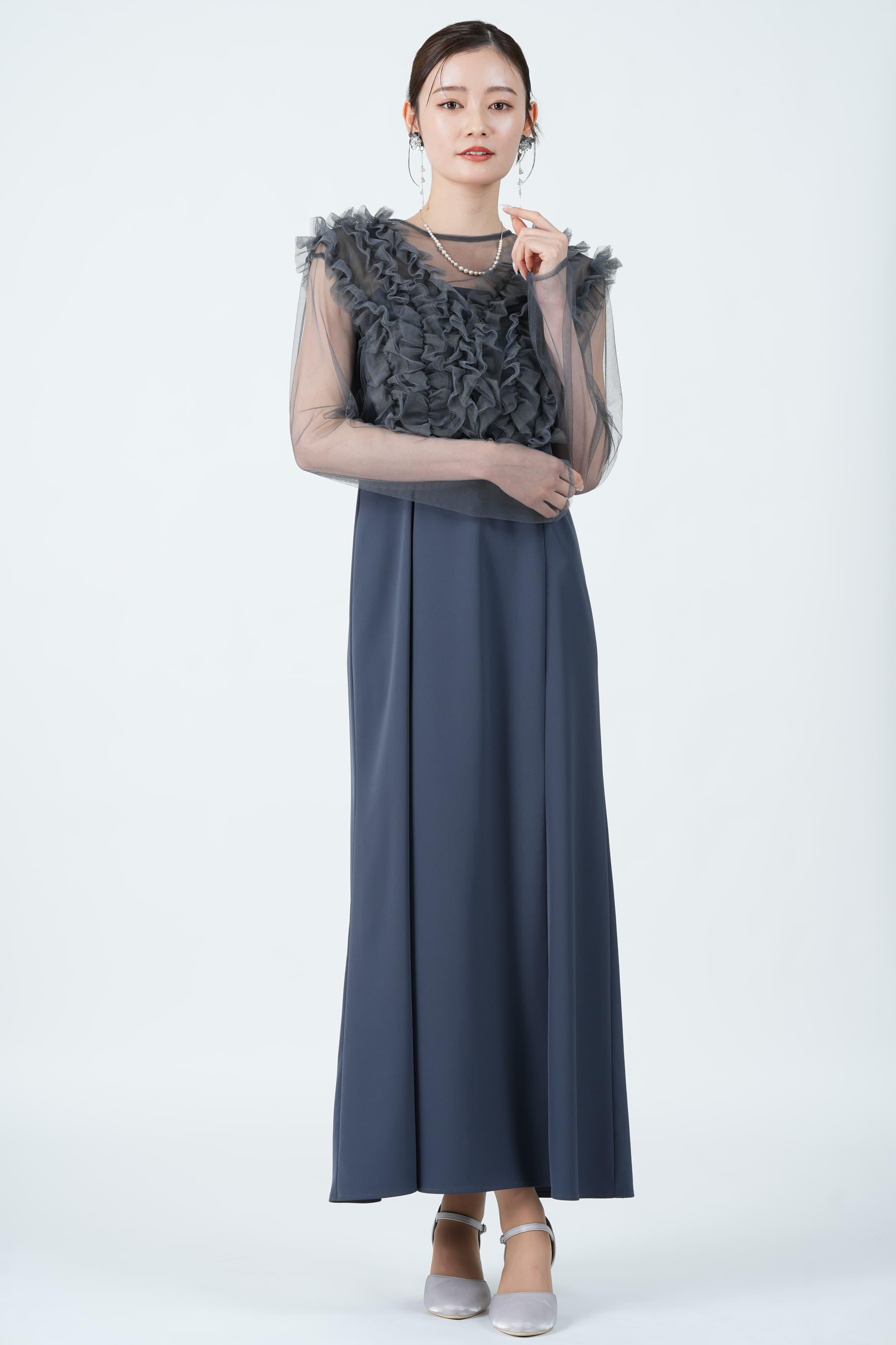 et.UNiVER アーバンフリルベストブルーグレードレス (M) をレンタル