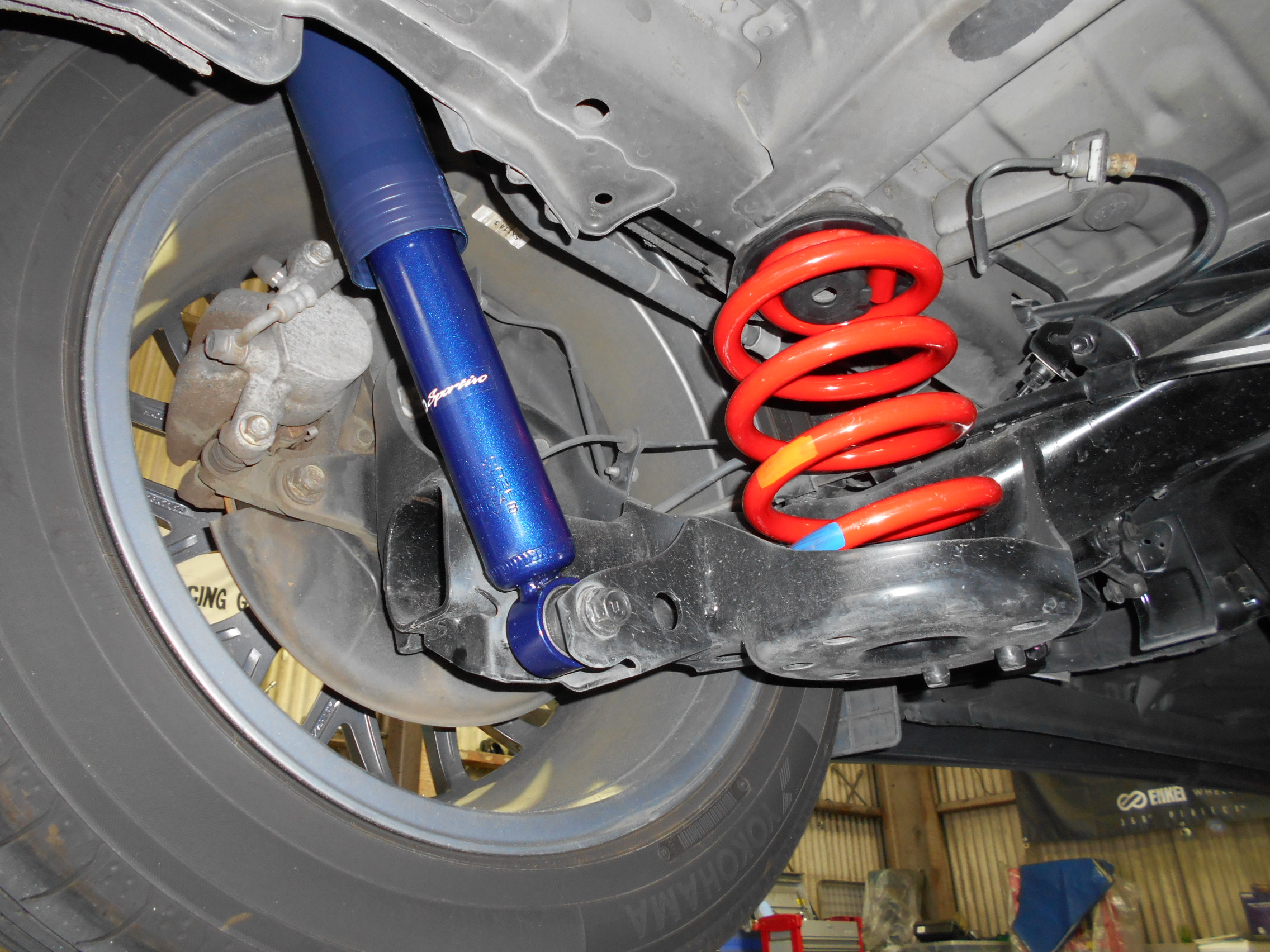 アルファード サス交換 G's純正パーツ取り付け 四輪アライメント