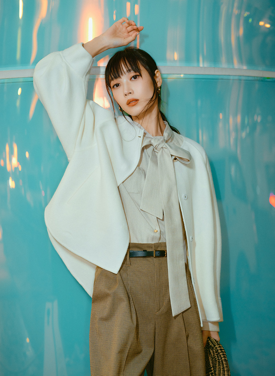 super 100's＞リバーノーカラーショートコート｜LOUNIE（ルーニィ