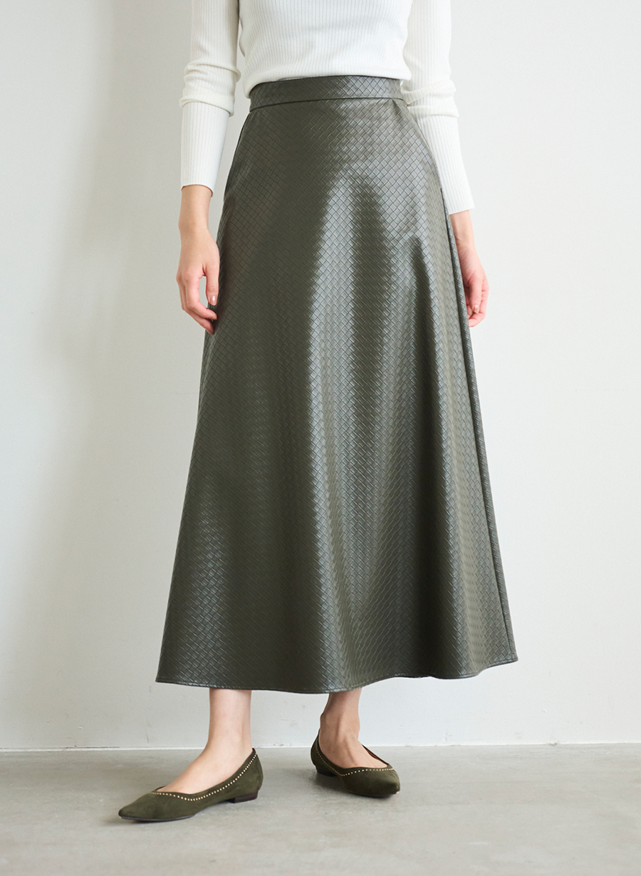 エンボスフレアスカート｜LOUNIE（ルーニィ）公式サイト／公式