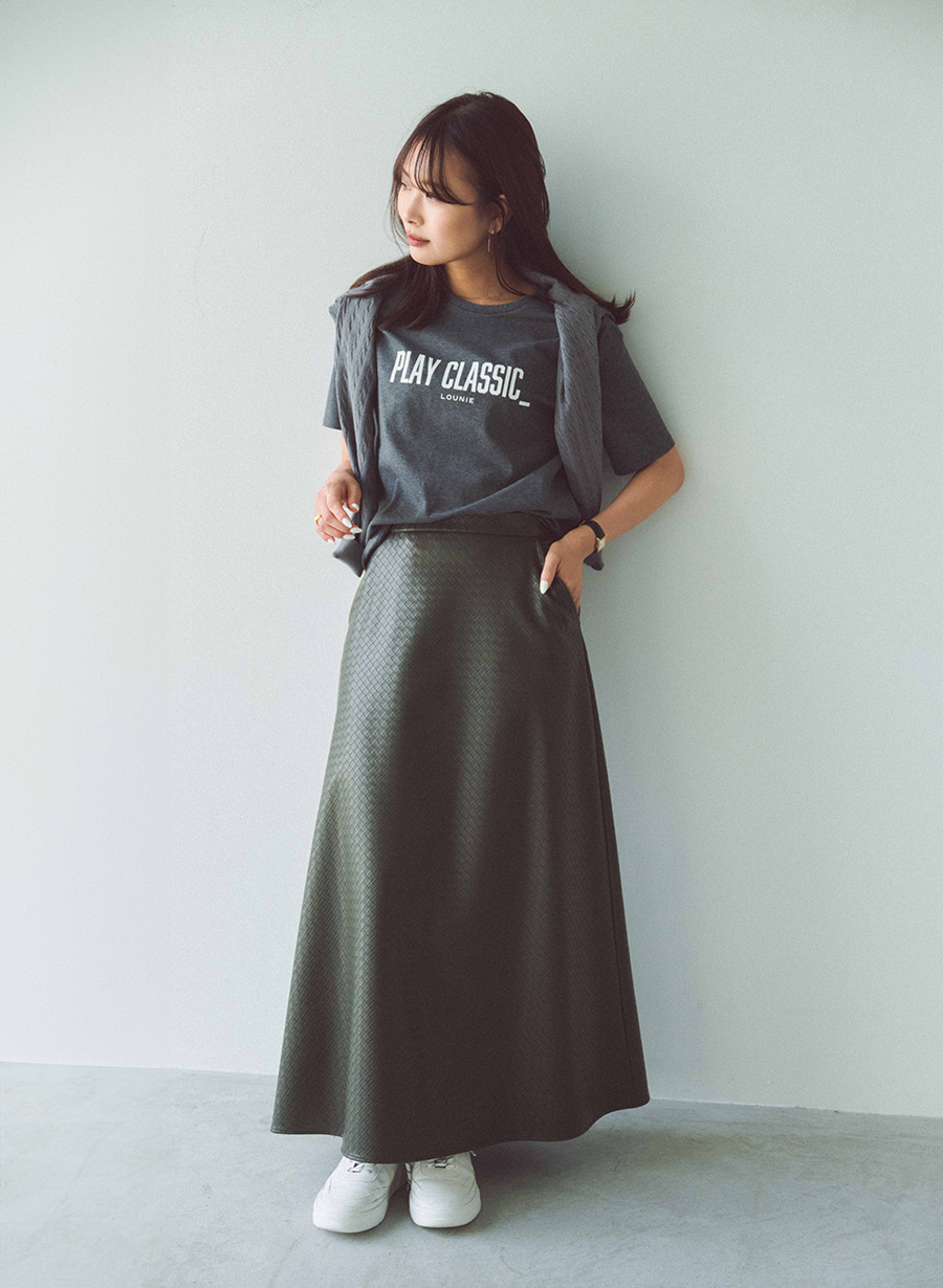 エンボスフレアスカート｜LOUNIE（ルーニィ）公式サイト／公式