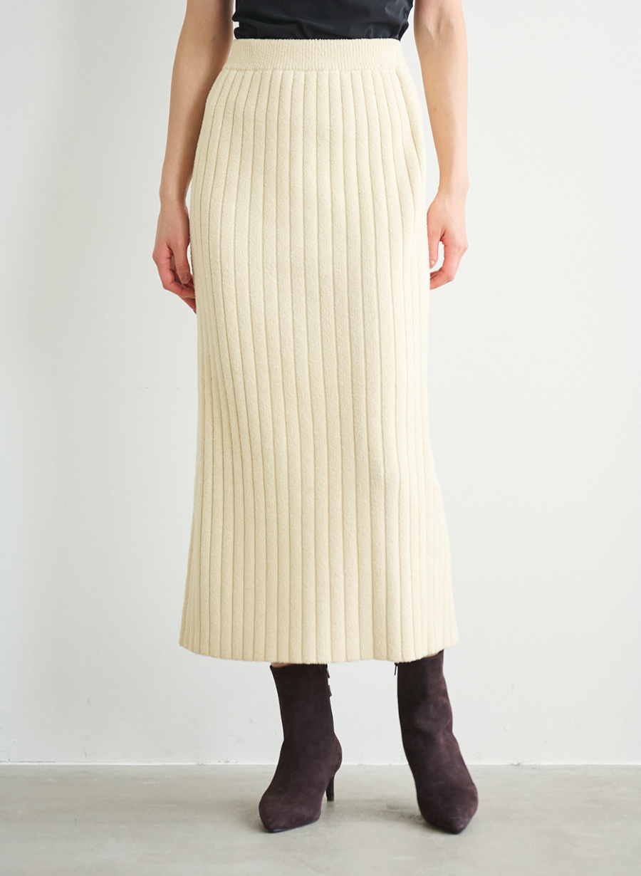 ブークレニットタイトスカート｜LOUNIE（ルーニィ）公式サイト／公式