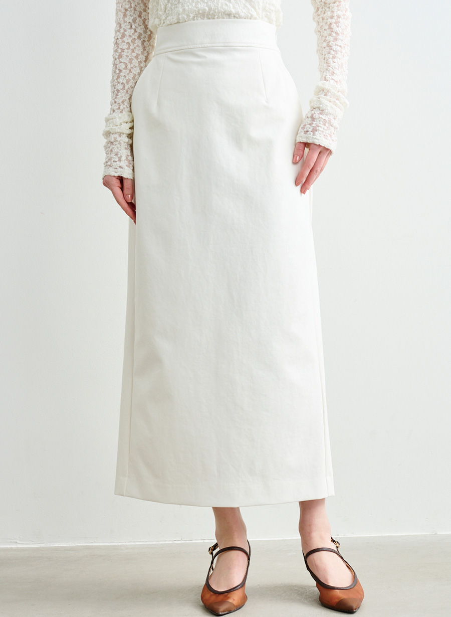 ダブルクロスストレッチタイトスカート｜LOUNIE（ルーニィ）公式サイト