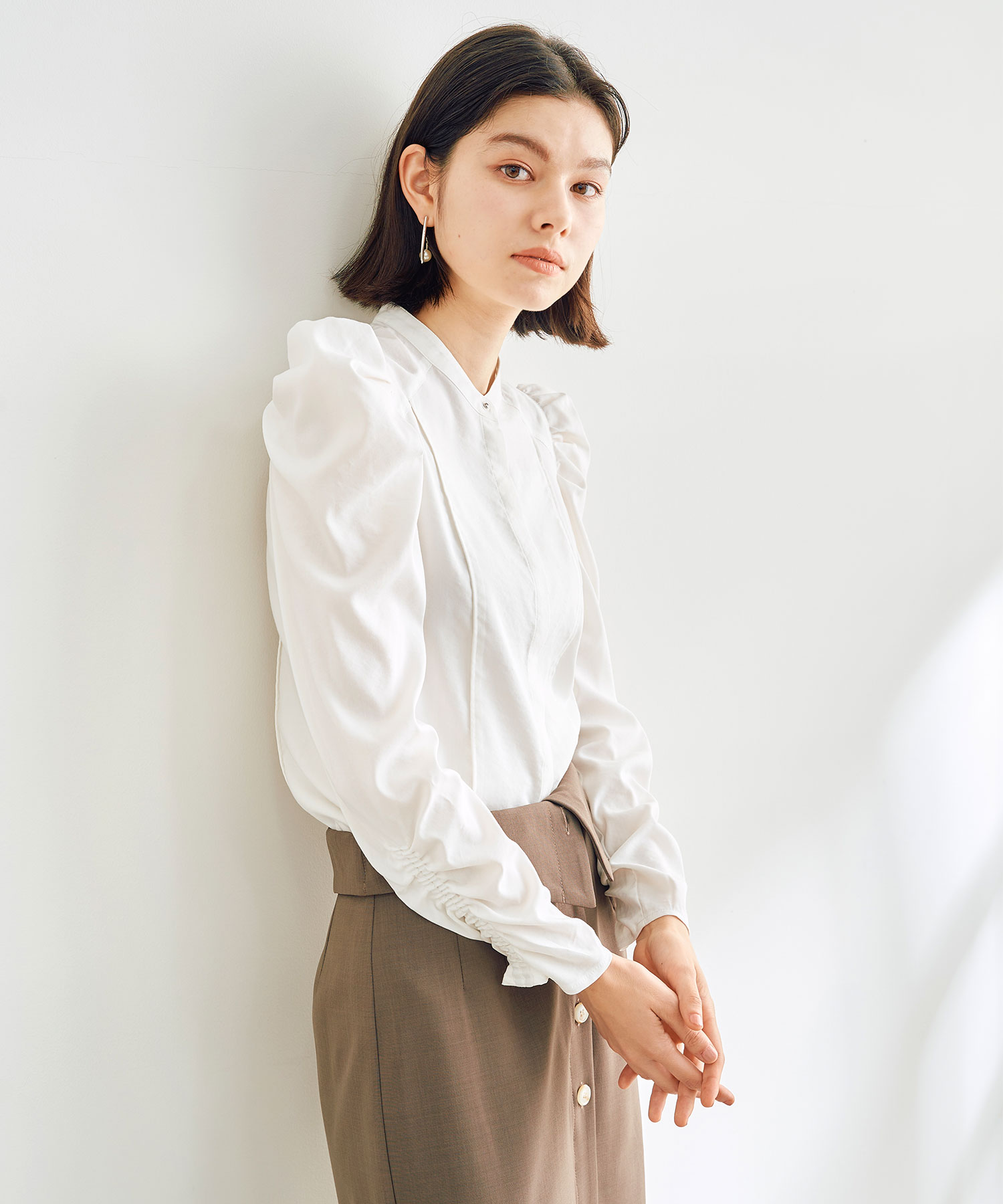 パフスリーブブラウス｜PETAL ONLINE（ペタルオンライン）