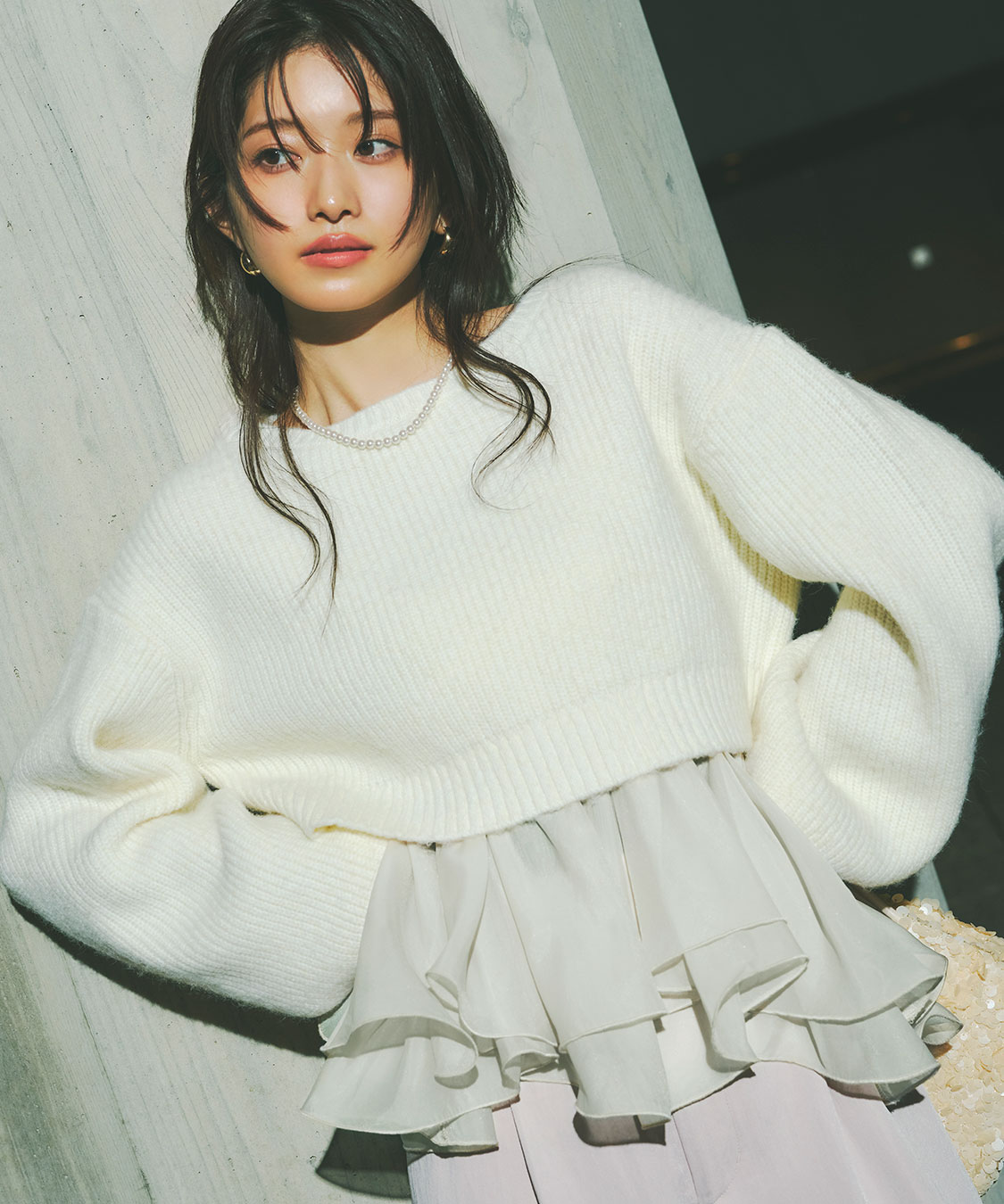 ペプラムブラウス×パフスリーブニットセット｜PETAL ONLINE（ペタル