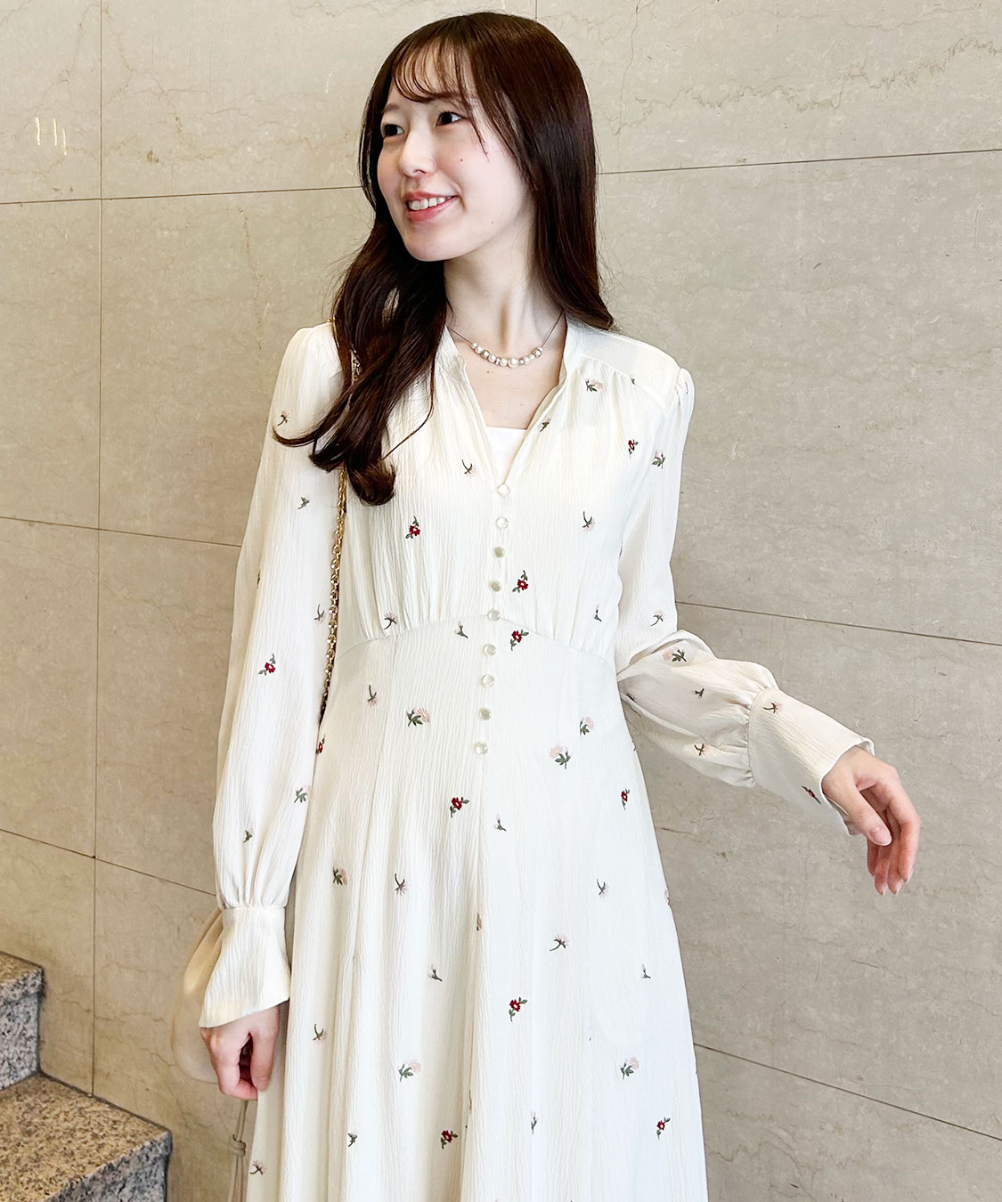 フラワー/スター刺繍フレアワンピース｜PETAL ONLINE（ペタルオンライン）