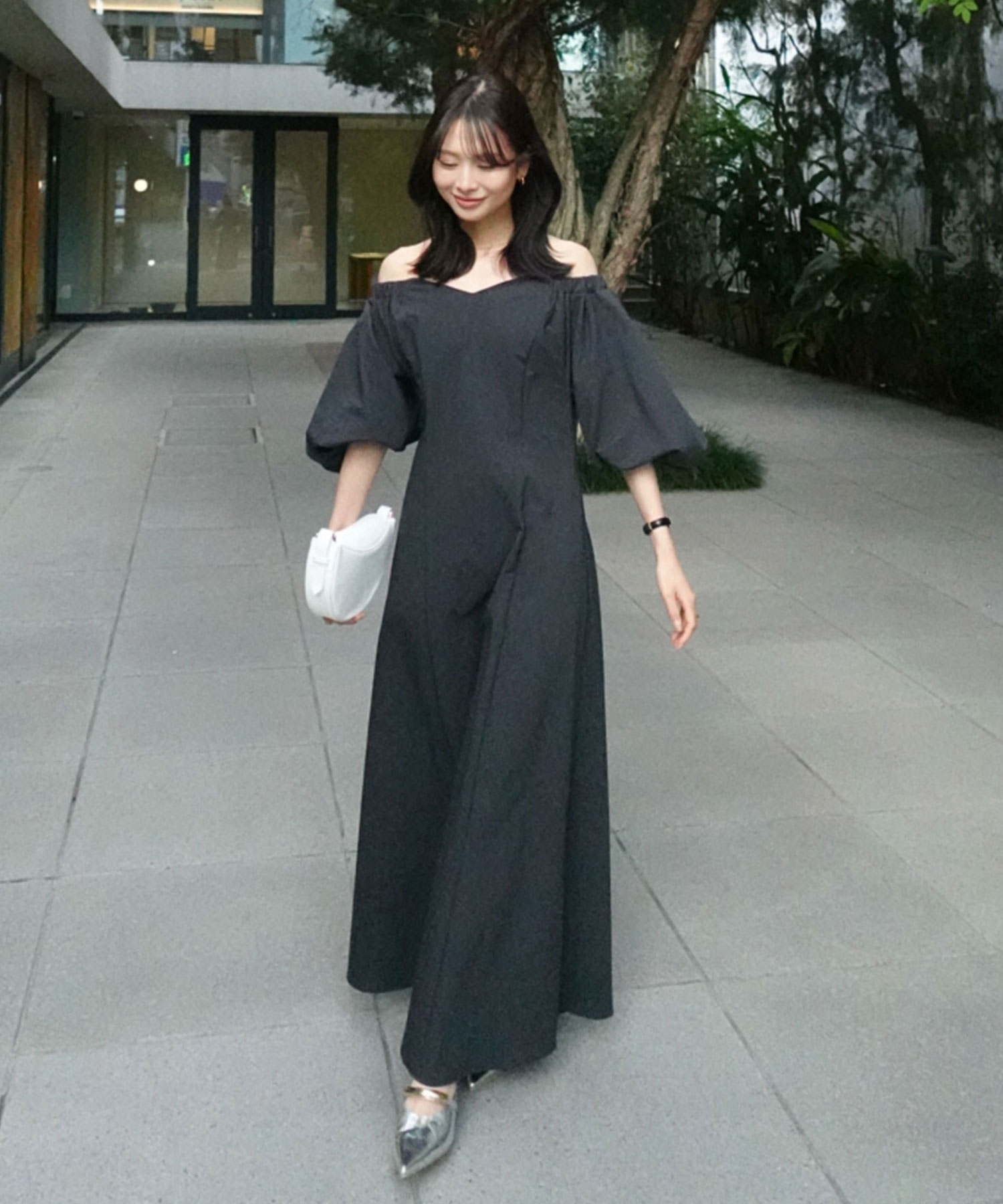 シェルカーブオフショルワンピース｜PETAL ONLINE（ペタルオンライン）