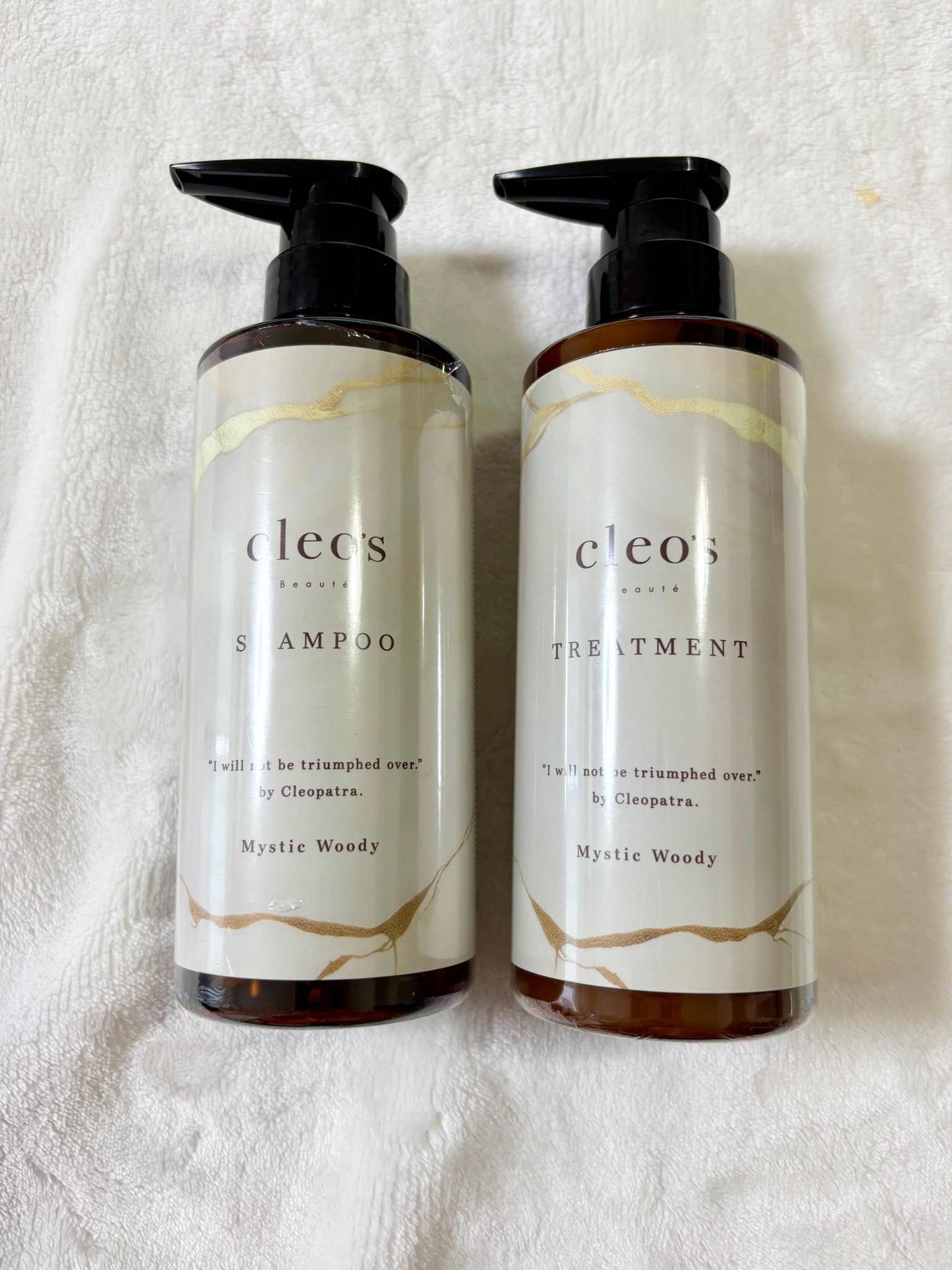 Cleo's Beaute / クレオズボーテ エクストラモイストシャンプー