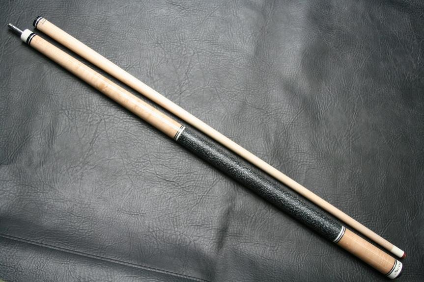 Mezz Cues (AXi-N) feat. WD700 Shaft! Made in Japan! w/Free Kamui