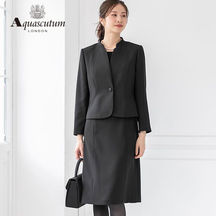 ストレッチ素材を使用したアンサンブル 9号・ブラック｜東京ソワール