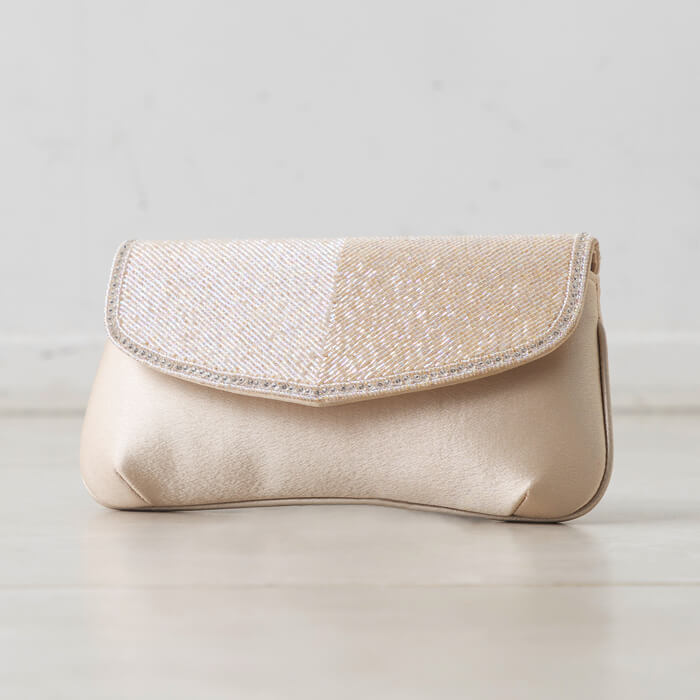 ビーズのきらめき、パーティーバッグ ・ベージュ｜東京ソワール