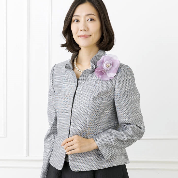 スタンドフリルのフォーマルジャケット 9号・シロクロ｜東京ソワール